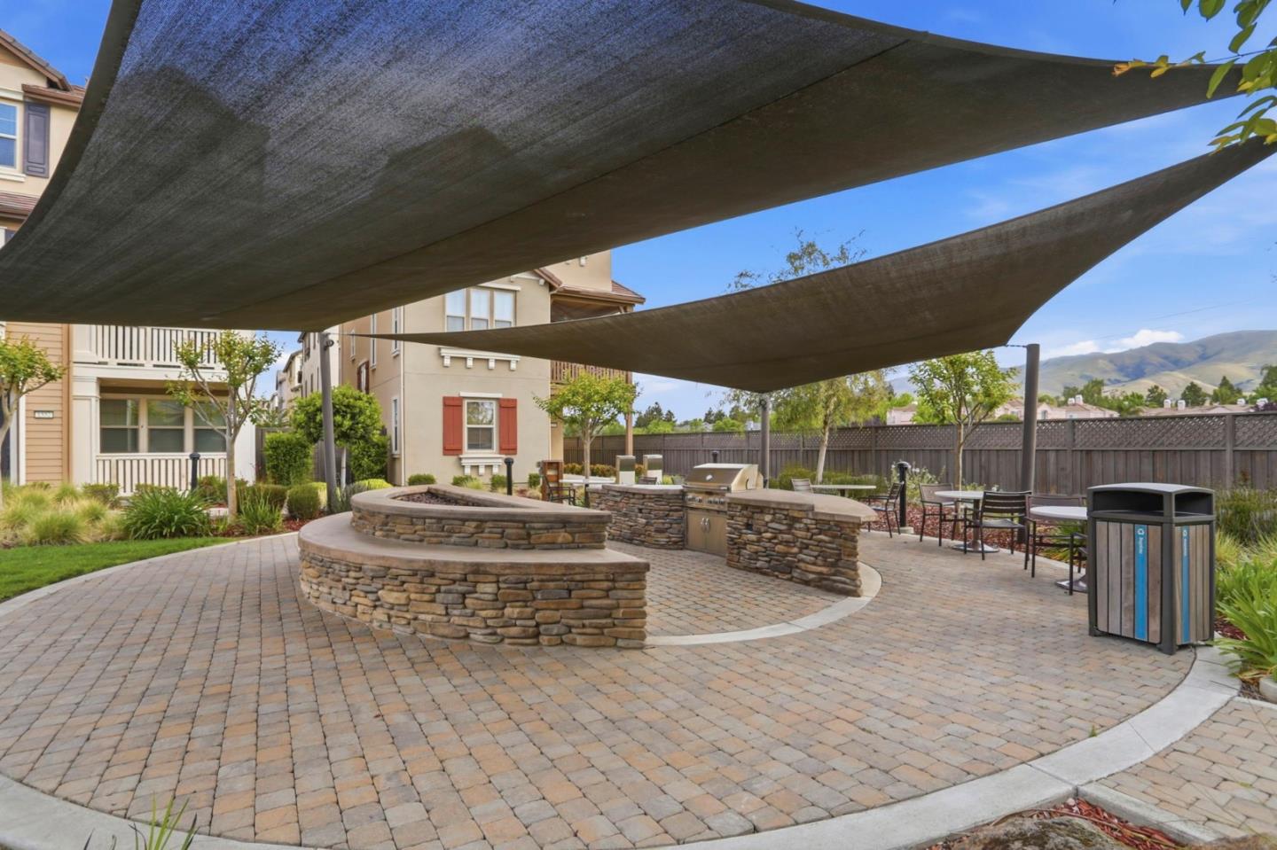 Detail Gallery Image 39 of 42 For 1536 Hidden Creek Ln, Milpitas,  CA 95035 - 3 Beds | 3/1 Baths