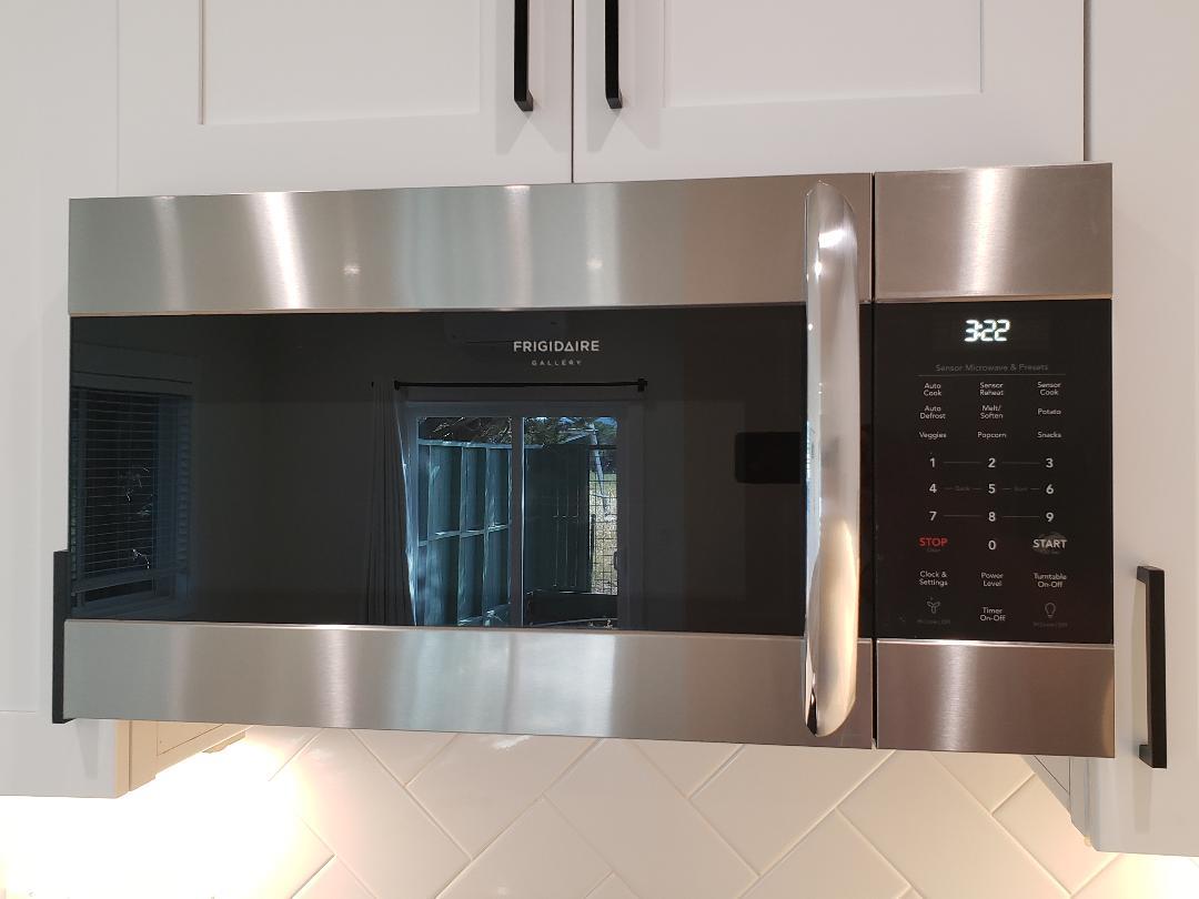 Detail Gallery Image 4 of 16 For 1701 Black Mountain a,  Hillsborough,  CA 94010 - 1 Beds | 1 Baths