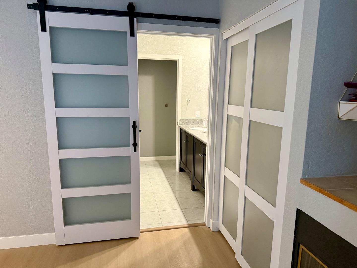 Detail Gallery Image 16 of 29 For 421 Sierra Vista Ave #7,  Mountain View,  CA 94043 - 3 Beds | 2/1 Baths