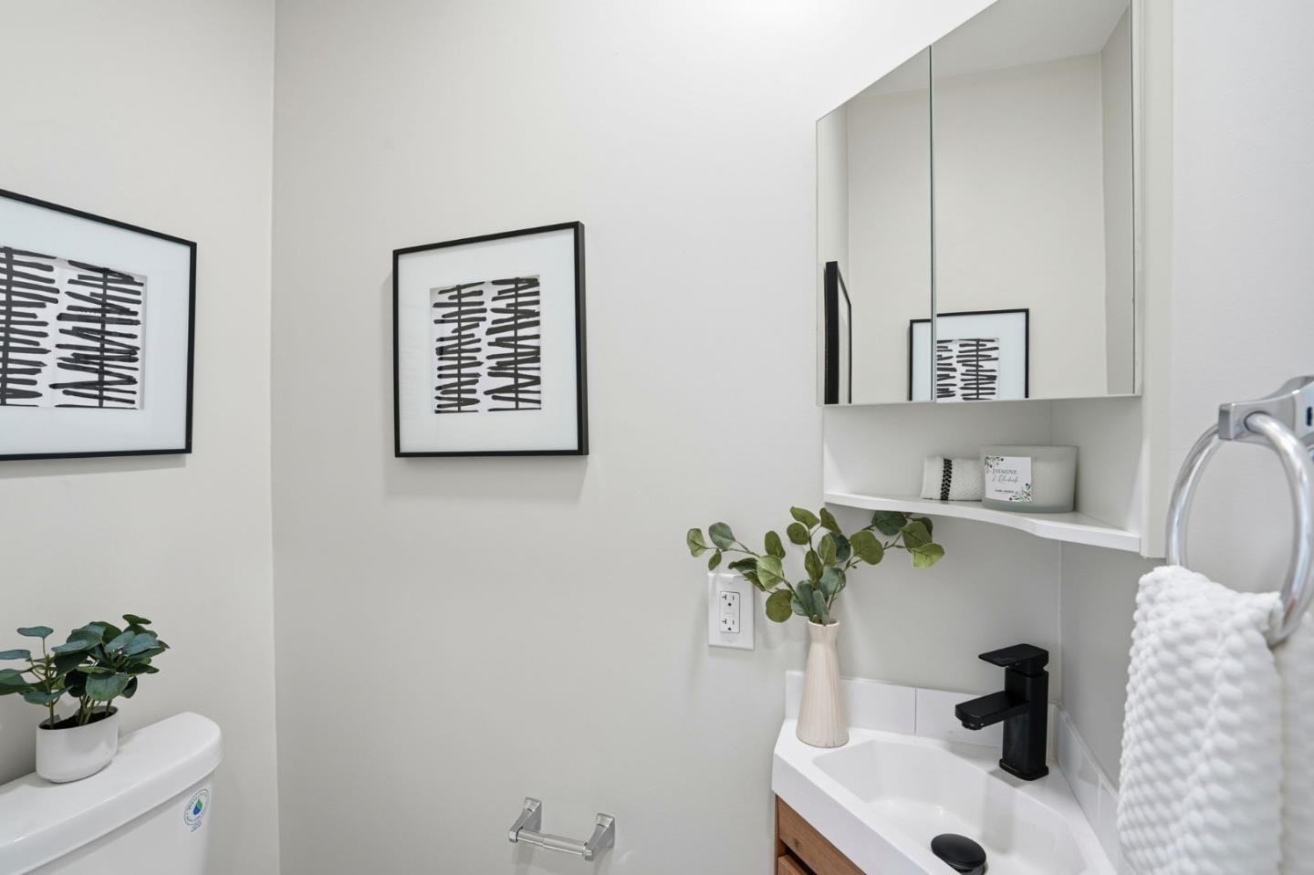 Detail Gallery Image 31 of 48 For 1254 S 58th St, Richmond,  CA 94804 - 2 Beds | 1/1 Baths