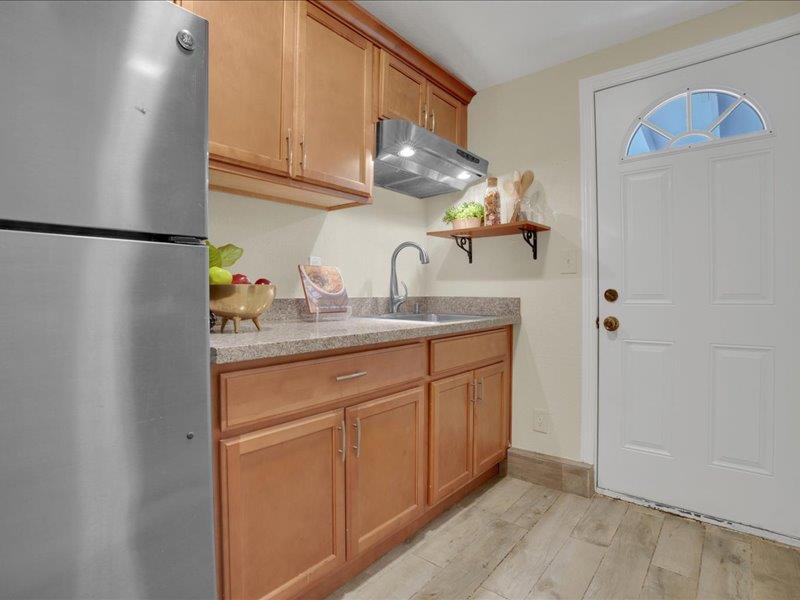 Detail Gallery Image 19 of 42 For 2644 Bal Harbor Ln, Hayward,  CA 94545 - 4 Beds | 3/1 Baths