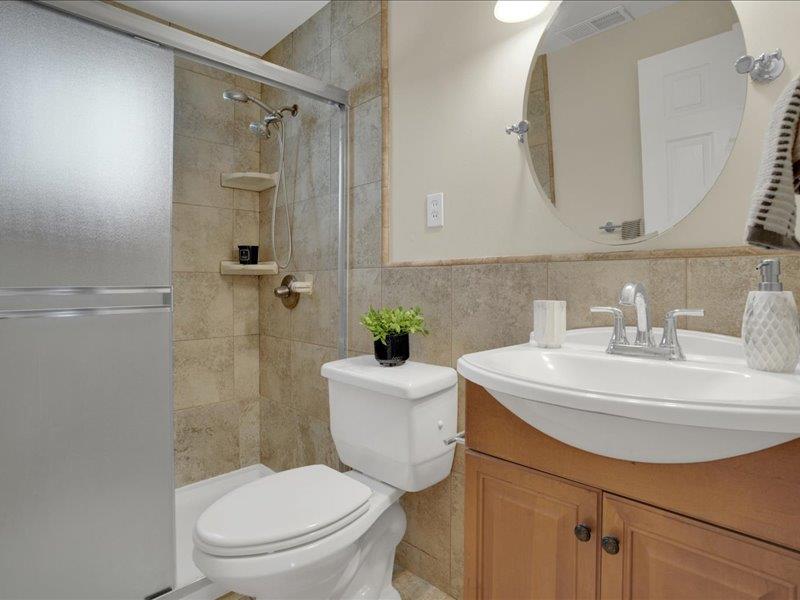 Detail Gallery Image 25 of 42 For 2644 Bal Harbor Ln, Hayward,  CA 94545 - 4 Beds | 3/1 Baths