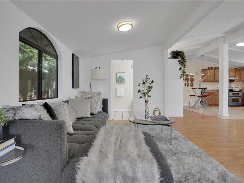 Detail Gallery Image 6 of 42 For 2644 Bal Harbor Ln, Hayward,  CA 94545 - 4 Beds | 3/1 Baths