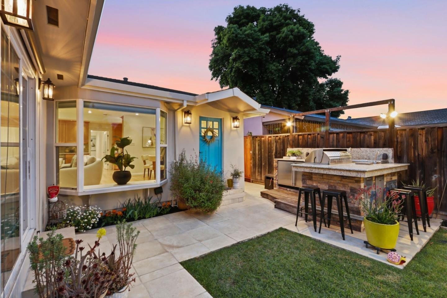 Detail Gallery Image 57 of 64 For 2949-2951 Driftwood Dr, San Jose,  CA 95128 - 6 Beds | 5 Baths