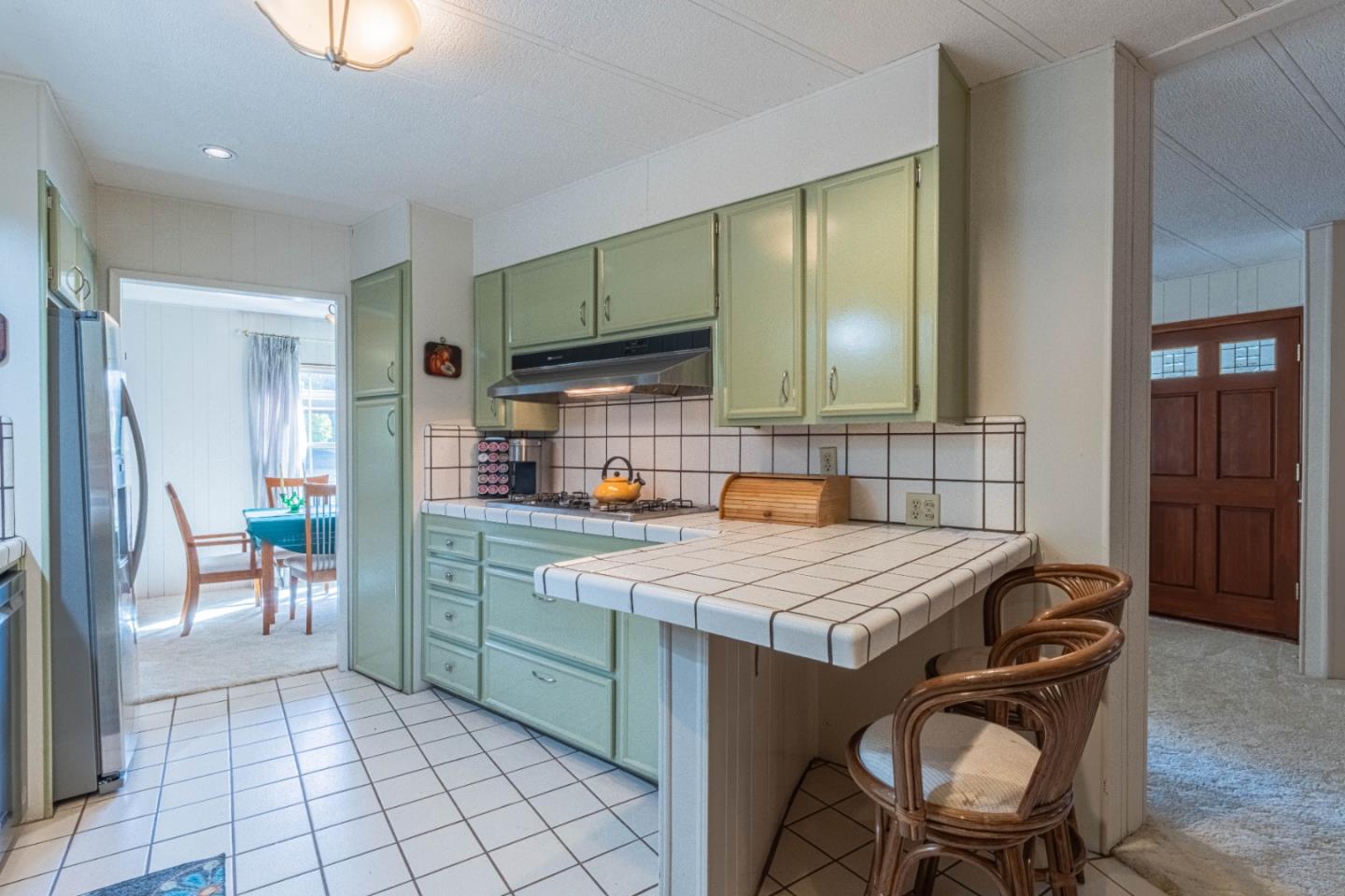 Detail Gallery Image 12 of 40 For 17633 Pond Derosa N/a,  Salinas,  CA 93907 - 2 Beds | 2 Baths