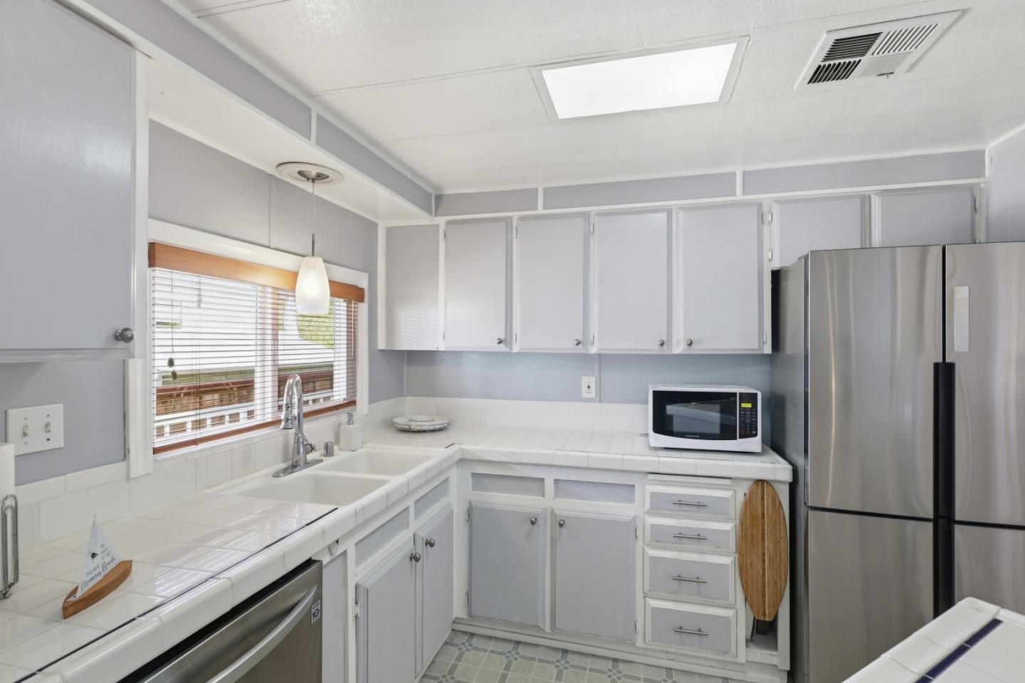 Detail Gallery Image 7 of 16 For 2395 Delaware Ave #149,  Santa Cruz,  CA 95060 - 2 Beds | 2 Baths