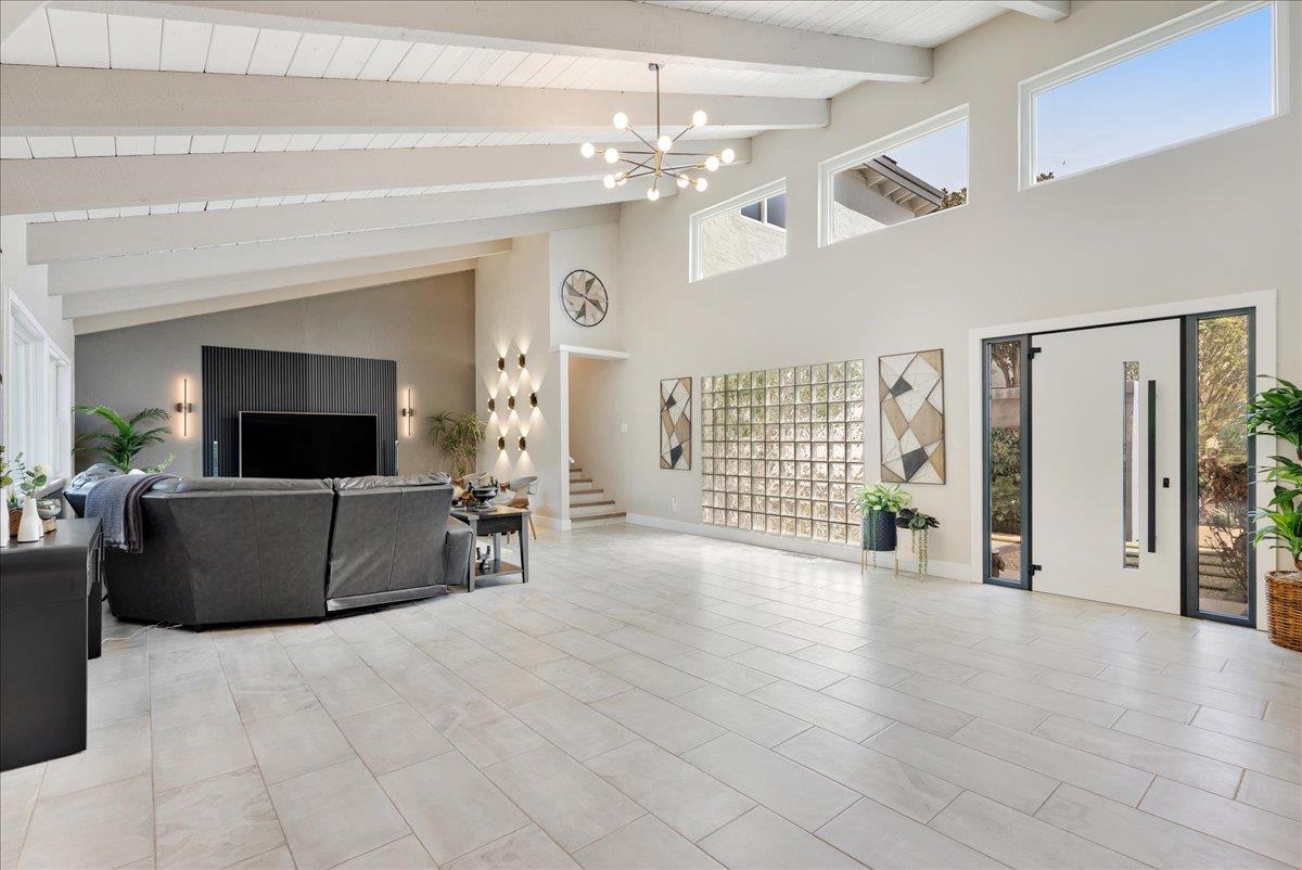 Detail Gallery Image 10 of 25 For 587 Saint Andrews Dr, Aptos,  CA 95003 - 4 Beds | 3/1 Baths