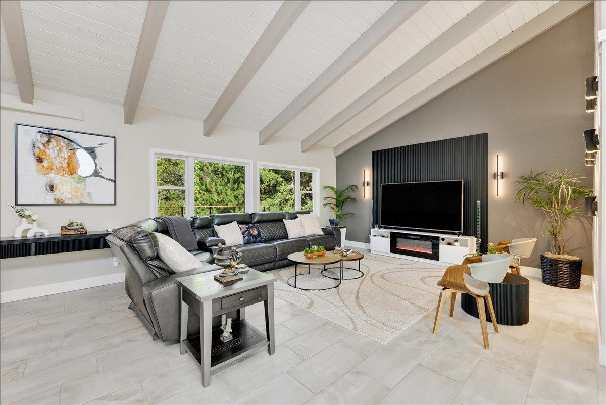 Detail Gallery Image 12 of 25 For 587 Saint Andrews Dr, Aptos,  CA 95003 - 4 Beds | 3/1 Baths