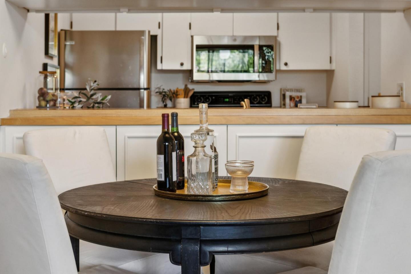 Detail Gallery Image 11 of 42 For 2101 Shelter Creek Ln, San Bruno,  CA 94066 - 1 Beds | 1 Baths