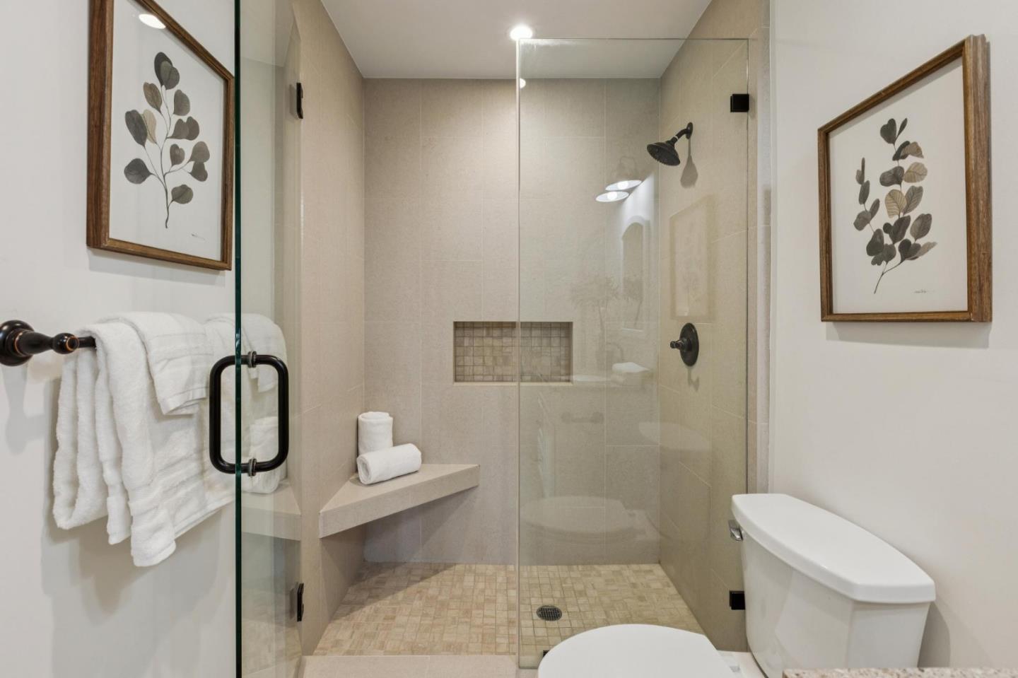 Detail Gallery Image 20 of 42 For 2101 Shelter Creek Ln, San Bruno,  CA 94066 - 1 Beds | 1 Baths