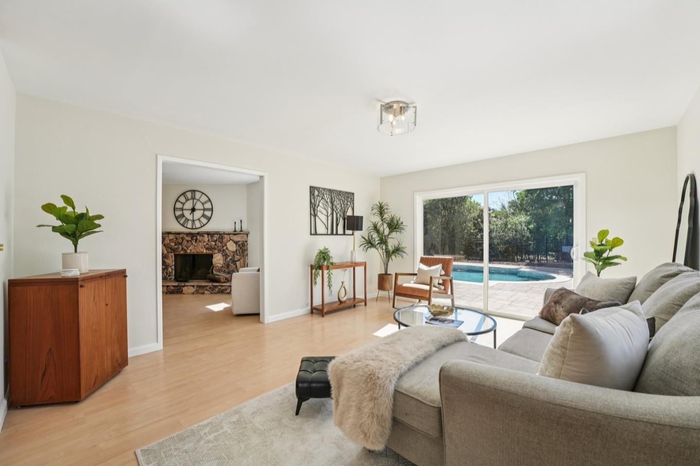 Detail Gallery Image 4 of 23 For 16870 Gallop Dr, Morgan Hill,  CA 95037 - 3 Beds | 2 Baths