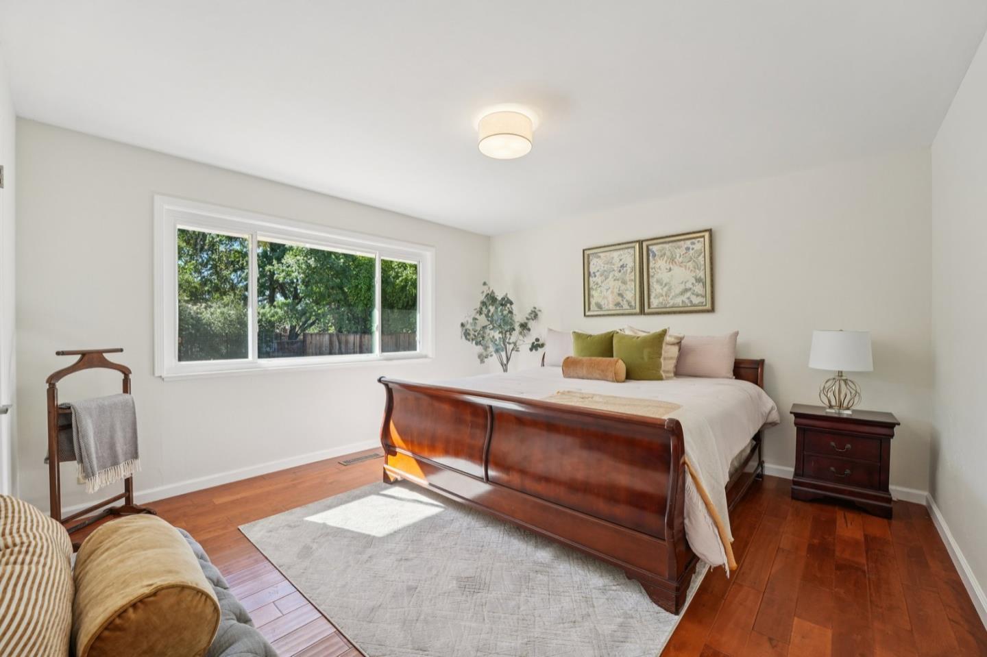 Detail Gallery Image 8 of 23 For 16870 Gallop Dr, Morgan Hill,  CA 95037 - 3 Beds | 2 Baths