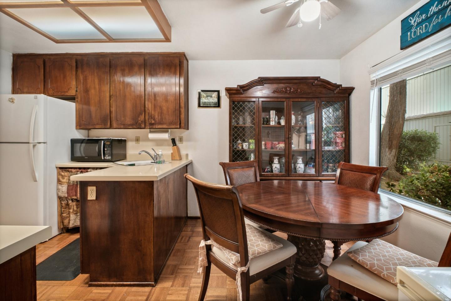 Detail Gallery Image 17 of 52 For 2599 Easton Ln #109,  San Jose,  CA 95133 - 2 Beds | 2 Baths