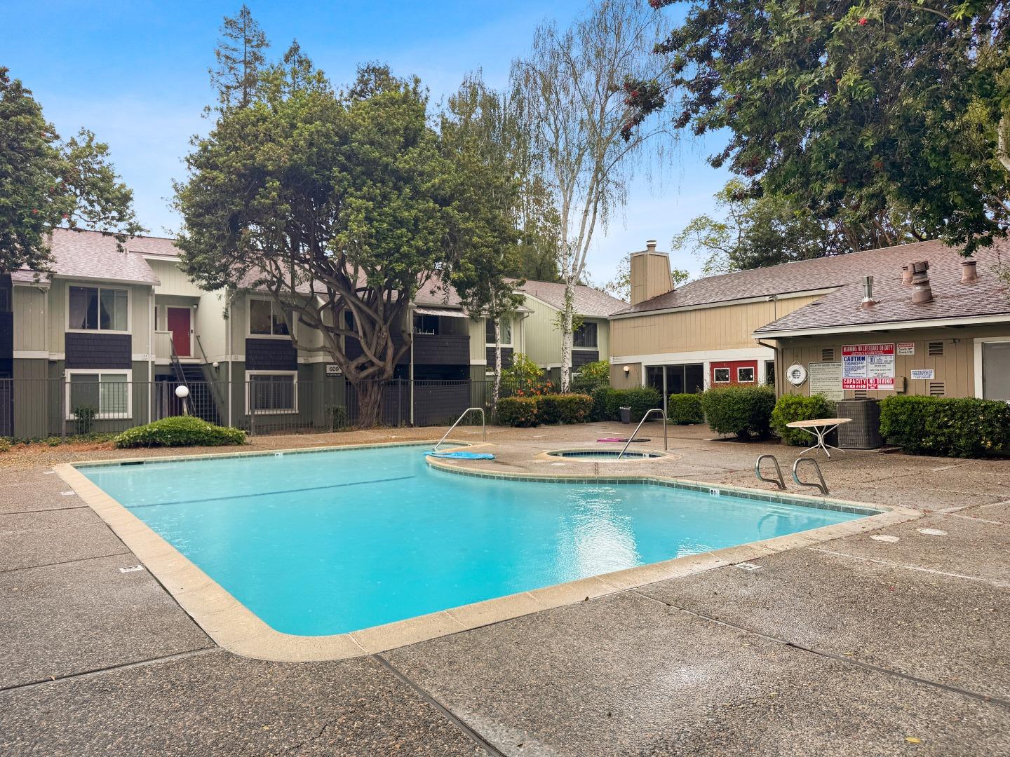 Detail Gallery Image 31 of 52 For 2599 Easton Ln #109,  San Jose,  CA 95133 - 2 Beds | 2 Baths