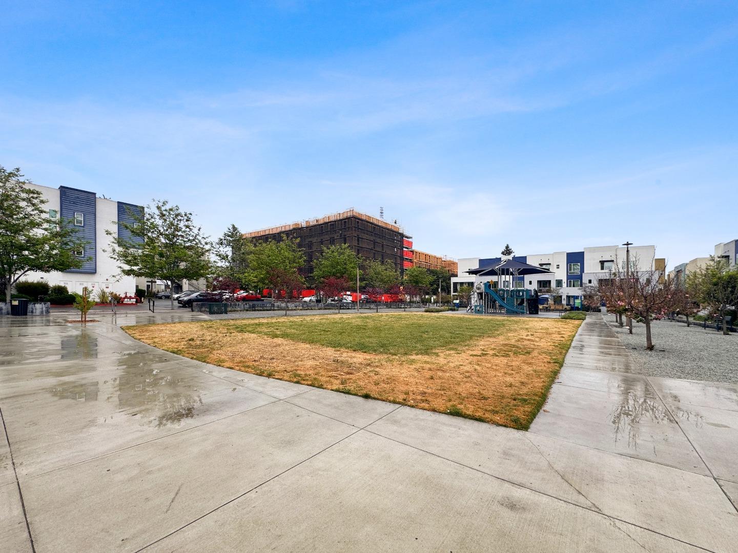 Detail Gallery Image 35 of 52 For 2599 Easton Ln #109,  San Jose,  CA 95133 - 2 Beds | 2 Baths