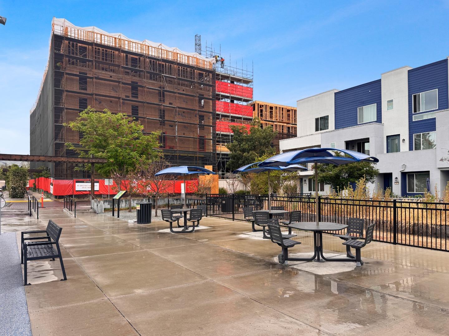 Detail Gallery Image 37 of 52 For 2599 Easton Ln #109,  San Jose,  CA 95133 - 2 Beds | 2 Baths