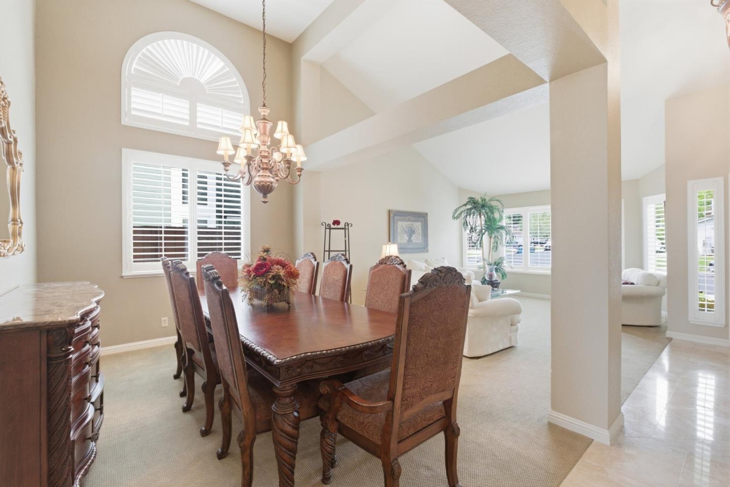 Detail Gallery Image 11 of 36 For 9612 Eagle Hills Way, Gilroy,  CA 95020 - 3 Beds | 2 Baths