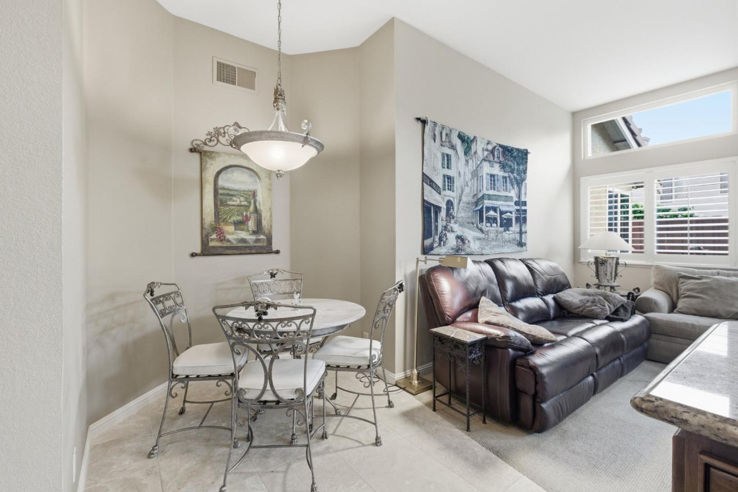 Detail Gallery Image 17 of 36 For 9612 Eagle Hills Way, Gilroy,  CA 95020 - 3 Beds | 2 Baths