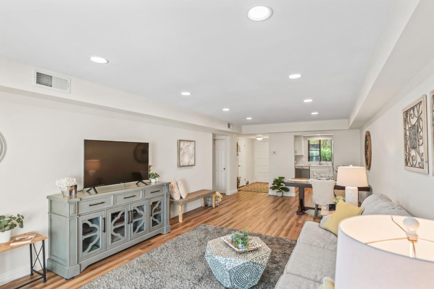 Photo #9: ML82040726 Listing: Photo #9