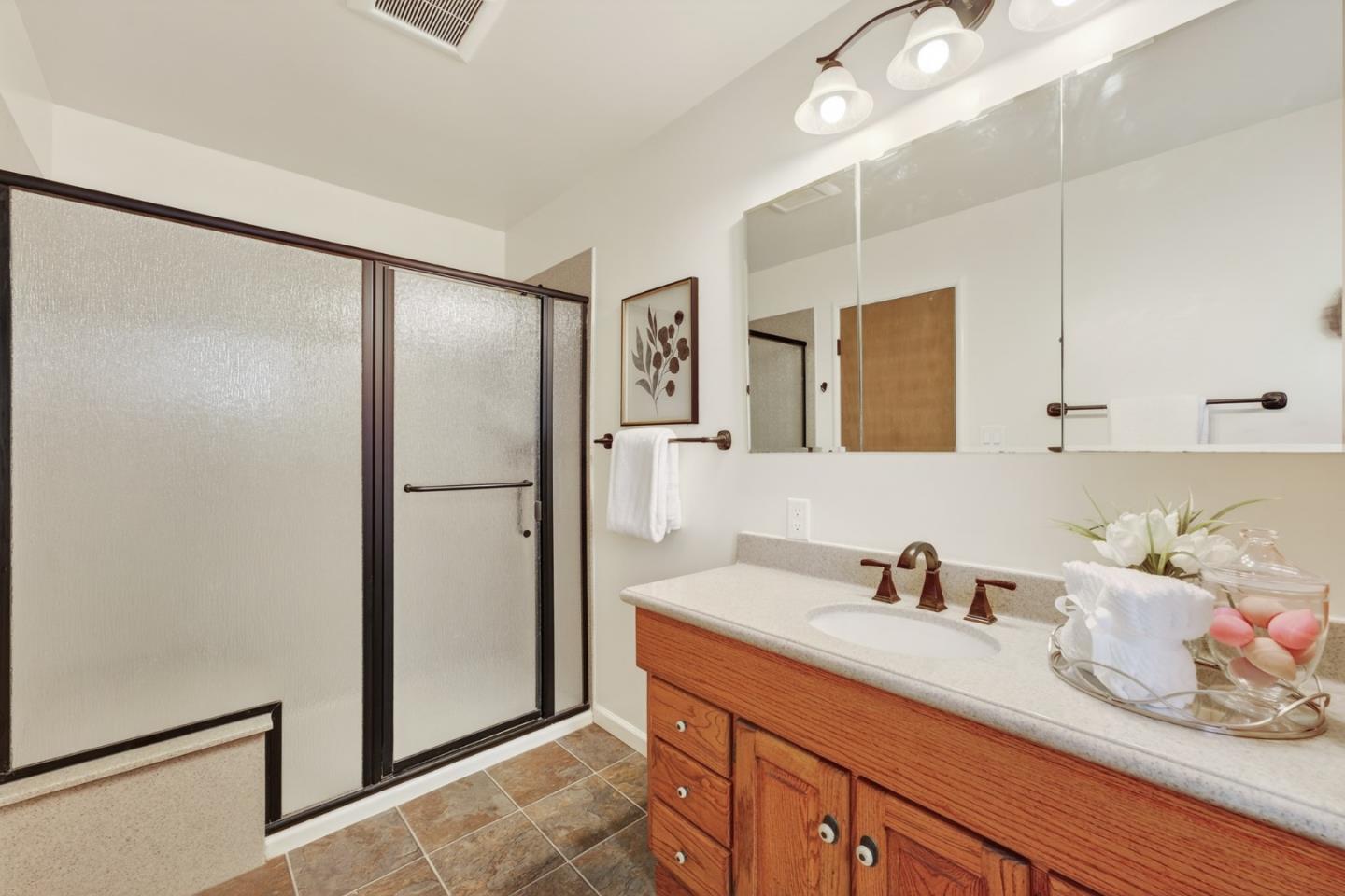 Detail Gallery Image 20 of 39 For 5164 Montreal Dr, San Jose,  CA 95130 - 3 Beds | 2 Baths