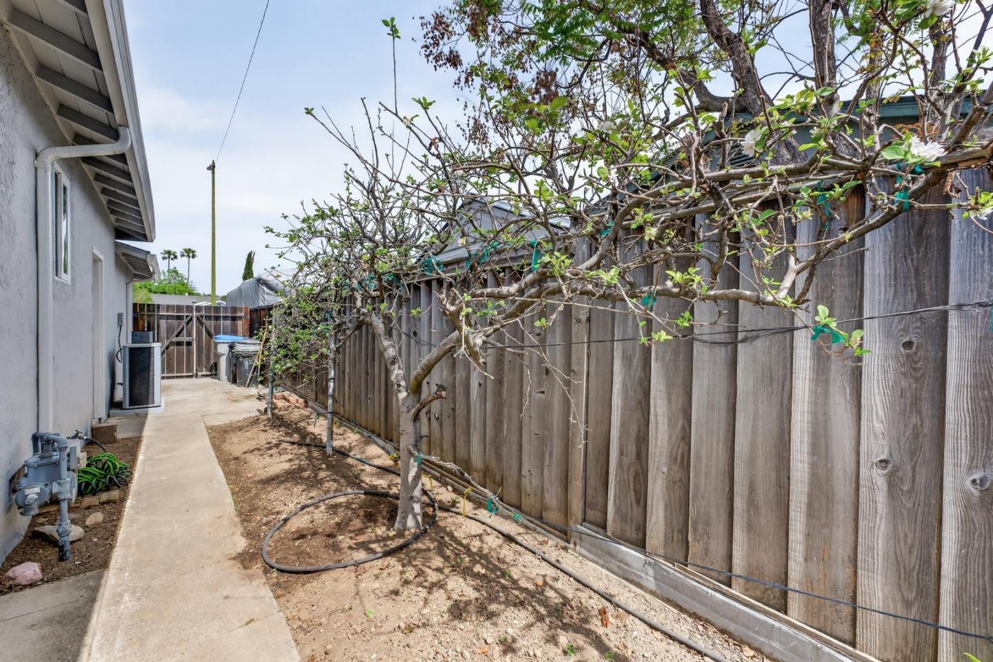 Detail Gallery Image 34 of 39 For 5164 Montreal Dr, San Jose,  CA 95130 - 3 Beds | 2 Baths