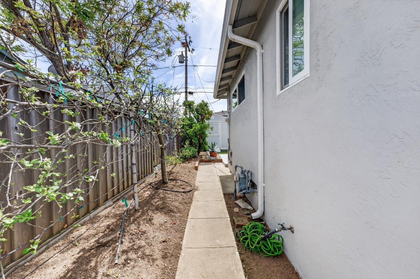 Detail Gallery Image 35 of 39 For 5164 Montreal Dr, San Jose,  CA 95130 - 3 Beds | 2 Baths