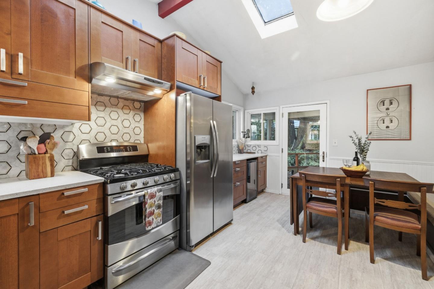 Detail Gallery Image 6 of 44 For 495 Primavera Rd, Boulder Creek,  CA 95006 - 4 Beds | 2 Baths