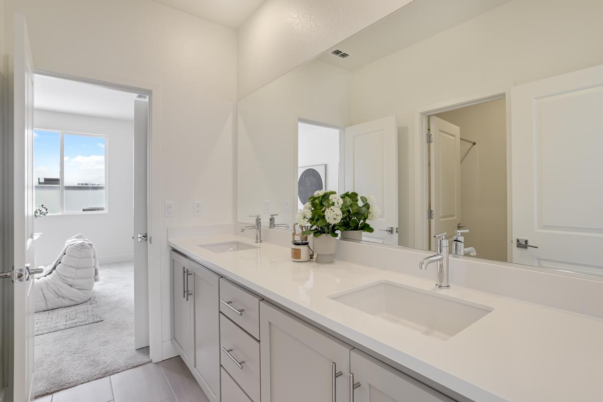 Detail Gallery Image 24 of 43 For 3229 Accelerator Ave #1005,  Fremont,  CA 94538 - 4 Beds | 3/1 Baths