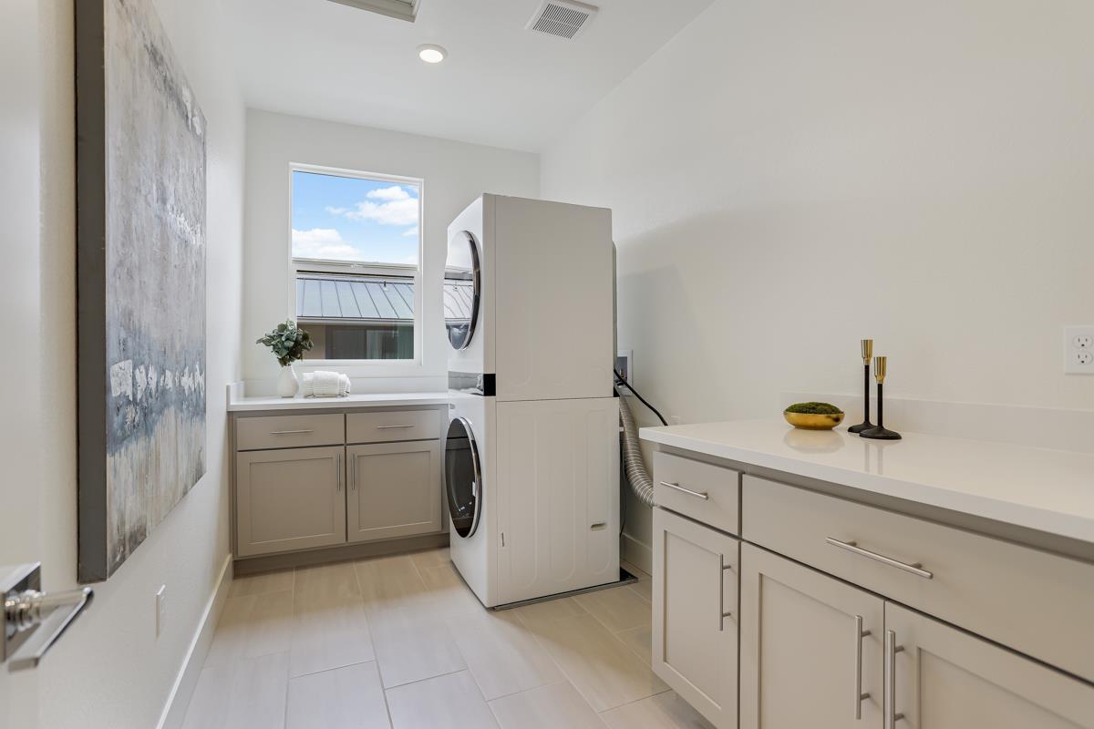 Detail Gallery Image 25 of 43 For 3229 Accelerator Ave #1005,  Fremont,  CA 94538 - 4 Beds | 3/1 Baths