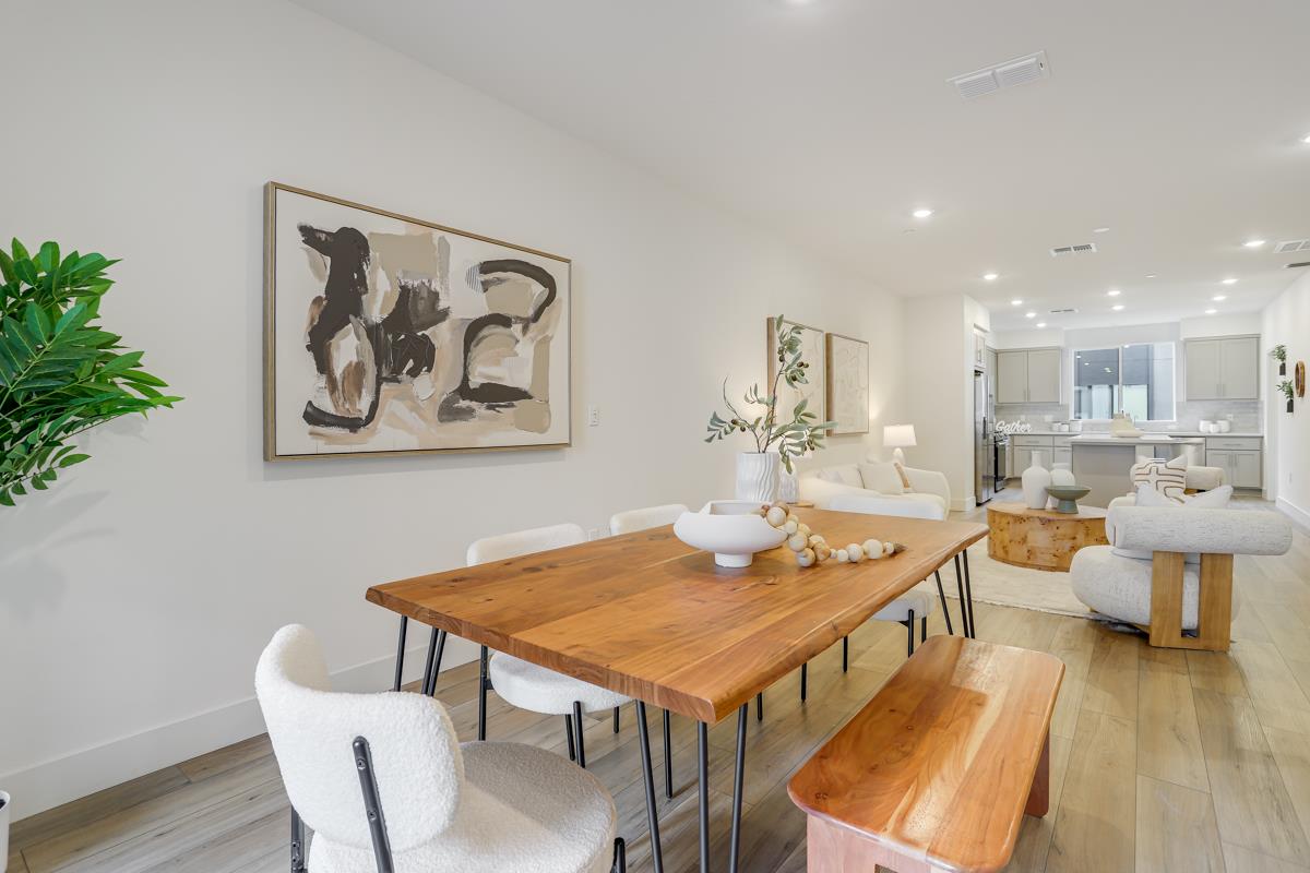 Detail Gallery Image 6 of 43 For 3229 Accelerator Ave #1005,  Fremont,  CA 94538 - 4 Beds | 3/1 Baths