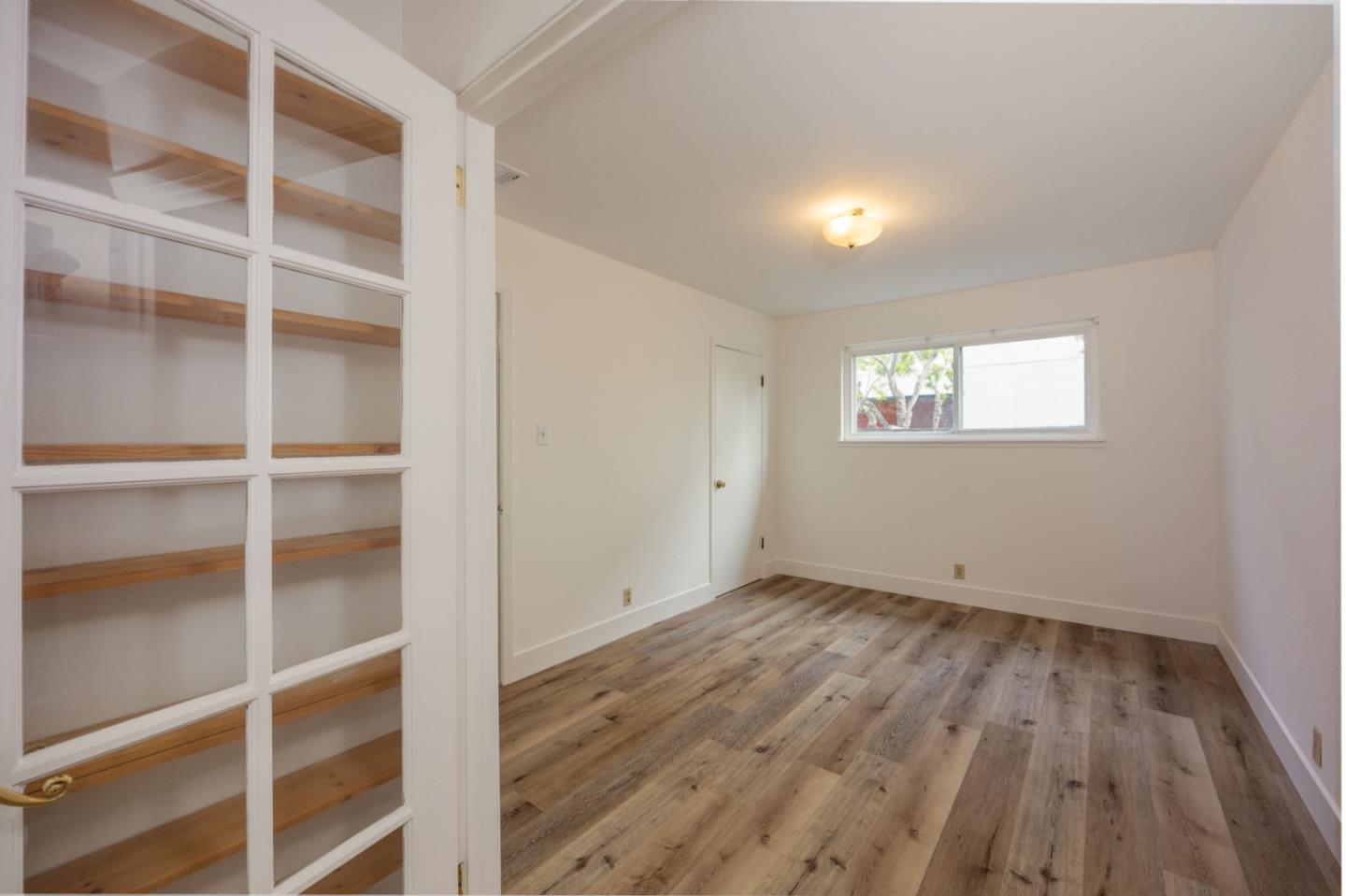 Detail Gallery Image 17 of 37 For 1161 Tamarind St, Montara,  CA 94037 - 4 Beds | 3 Baths