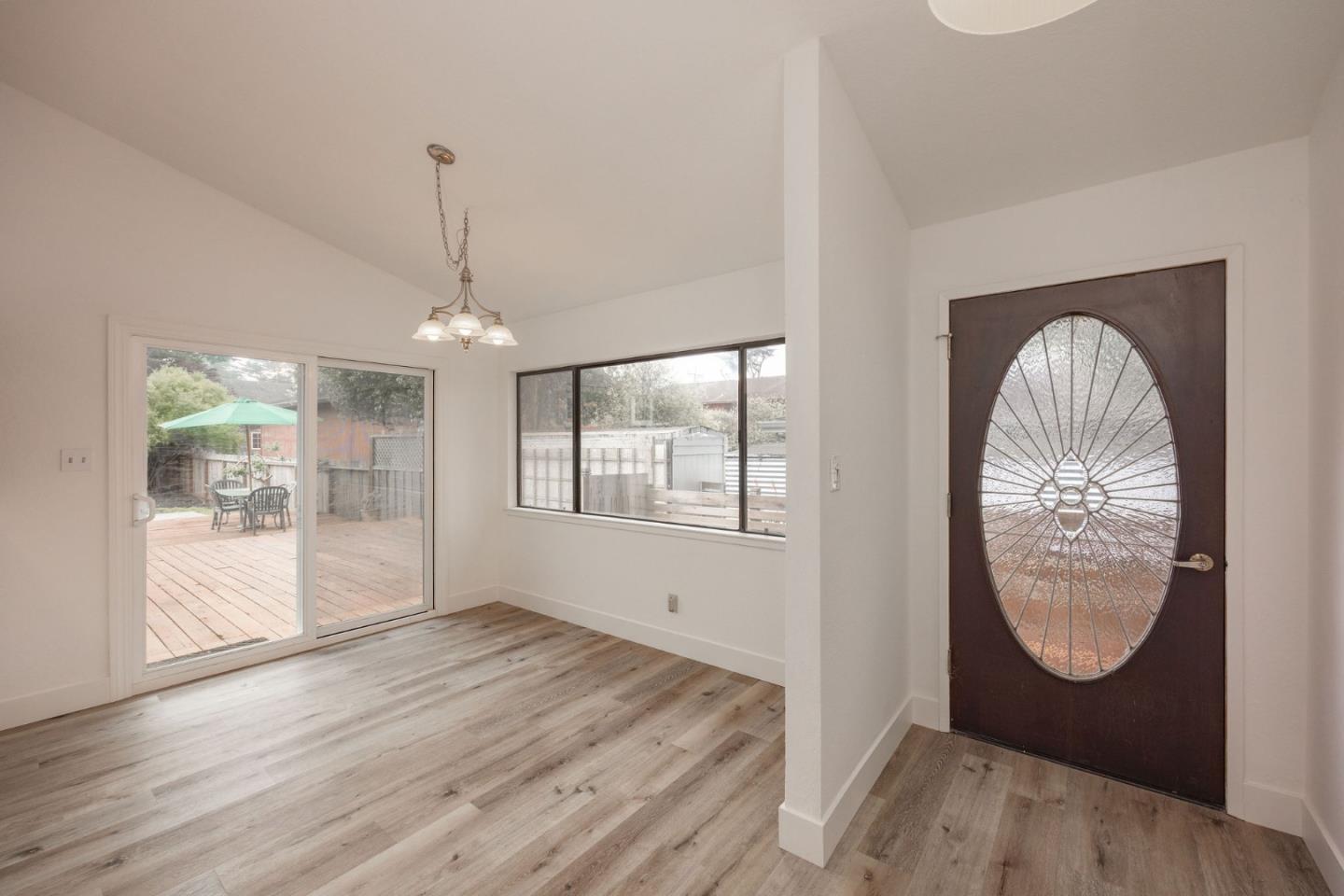 Detail Gallery Image 35 of 37 For 1161 Tamarind St, Montara,  CA 94037 - 4 Beds | 3 Baths