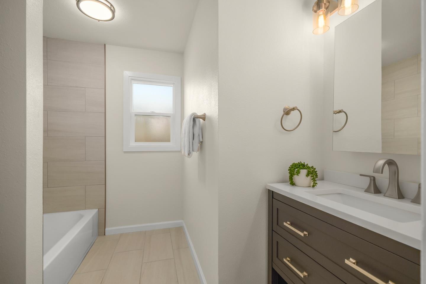 Detail Gallery Image 18 of 21 For 339 Dimaggio Ave, Pittsburg,  CA 94565 - 2 Beds | 1 Baths