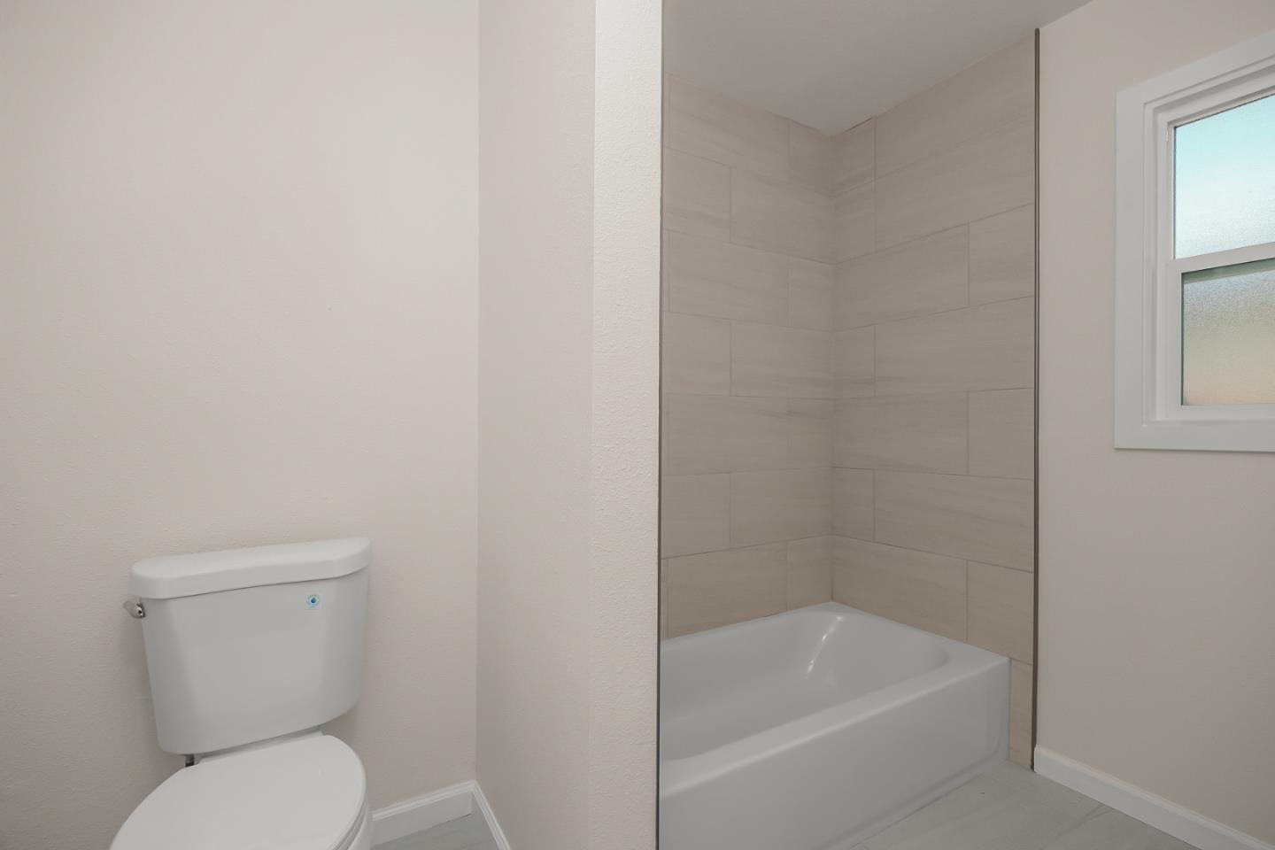 Detail Gallery Image 19 of 21 For 339 Dimaggio Ave, Pittsburg,  CA 94565 - 2 Beds | 1 Baths