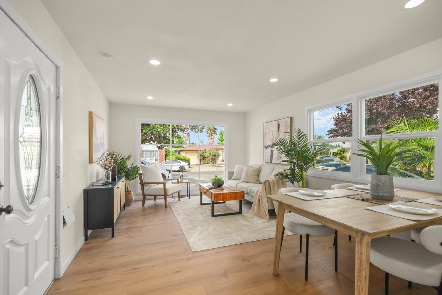 Detail Gallery Image 7 of 21 For 339 Dimaggio Ave, Pittsburg,  CA 94565 - 2 Beds | 1 Baths