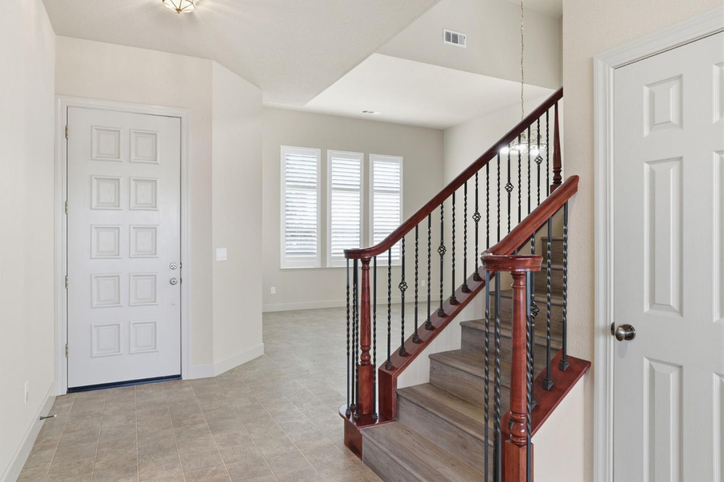 Detail Gallery Image 21 of 40 For 3216 Allan Adale Dr, Modesto,  CA 95355 - 3 Beds | 3 Baths