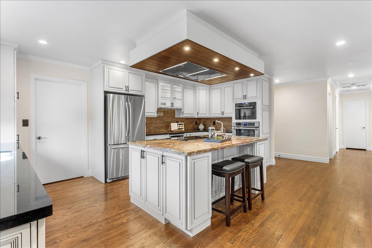 Detail Gallery Image 12 of 69 For 1529 Cameo Dr, San Jose,  CA 95129 - 3 Beds | 3 Baths