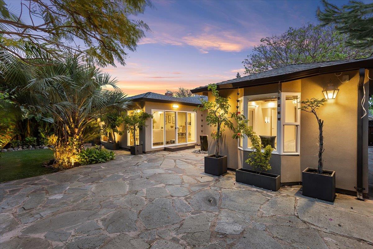 2285 McDonald Lane, Morgan Hill, CA, 95037