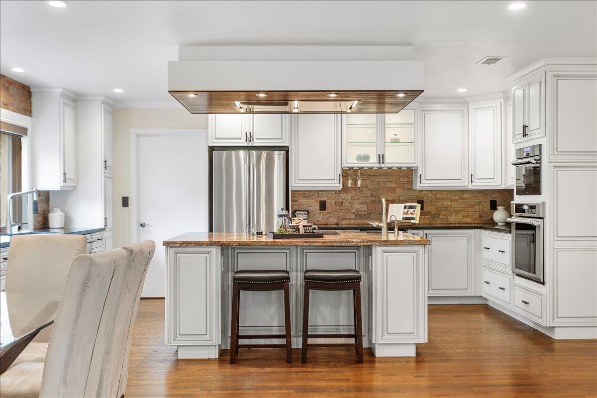 Detail Gallery Image 20 of 69 For 1529 Cameo Dr, San Jose,  CA 95129 - 3 Beds | 3 Baths