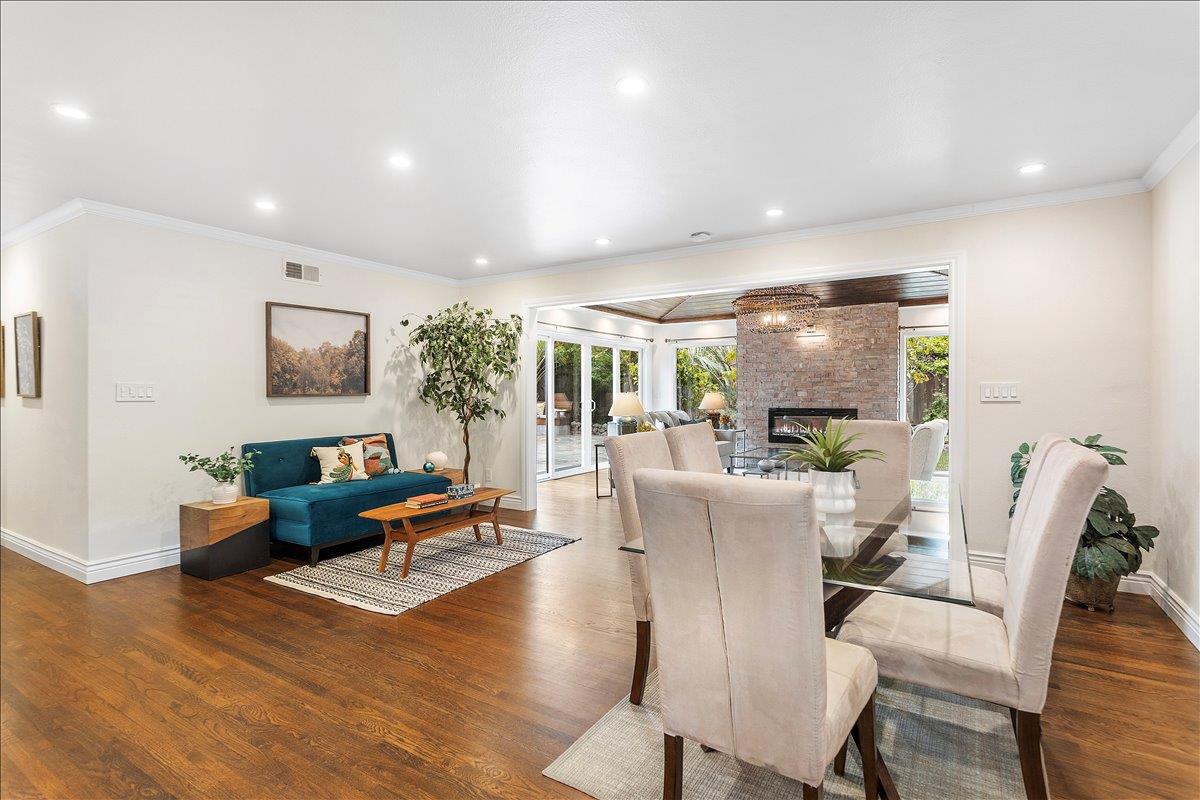 Detail Gallery Image 8 of 69 For 1529 Cameo Dr, San Jose,  CA 95129 - 3 Beds | 3 Baths