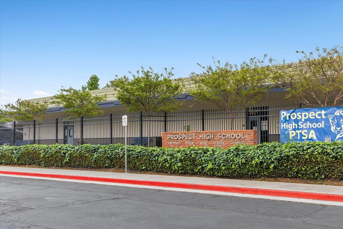 Detail Gallery Image 81 of 89 For 1529 Cameo Dr, San Jose,  CA 95129 - 3 Beds | 3 Baths