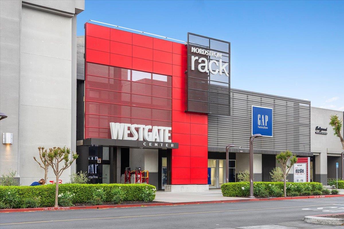 Detail Gallery Image 82 of 89 For 1529 Cameo Dr, San Jose,  CA 95129 - 3 Beds | 3 Baths