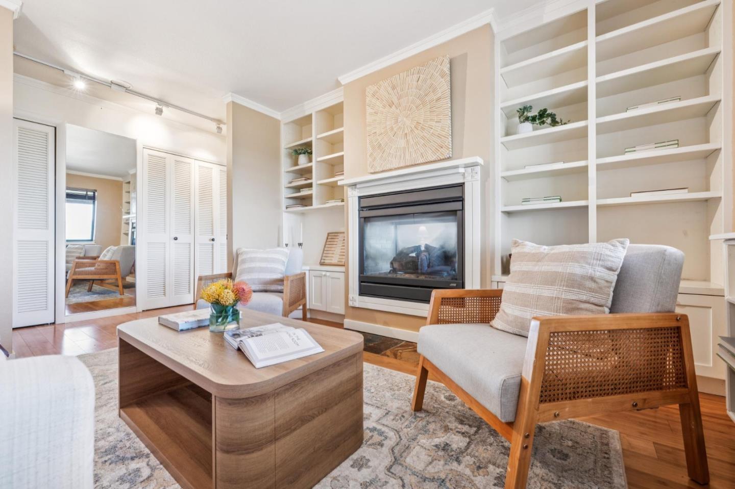 Detail Gallery Image 14 of 51 For 26245 Rinconada Dr, Carmel Valley,  CA 93924 - 4 Beds | 3/1 Baths