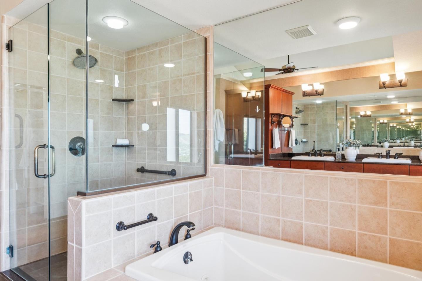 Detail Gallery Image 19 of 51 For 26245 Rinconada Dr, Carmel Valley,  CA 93924 - 4 Beds | 3/1 Baths