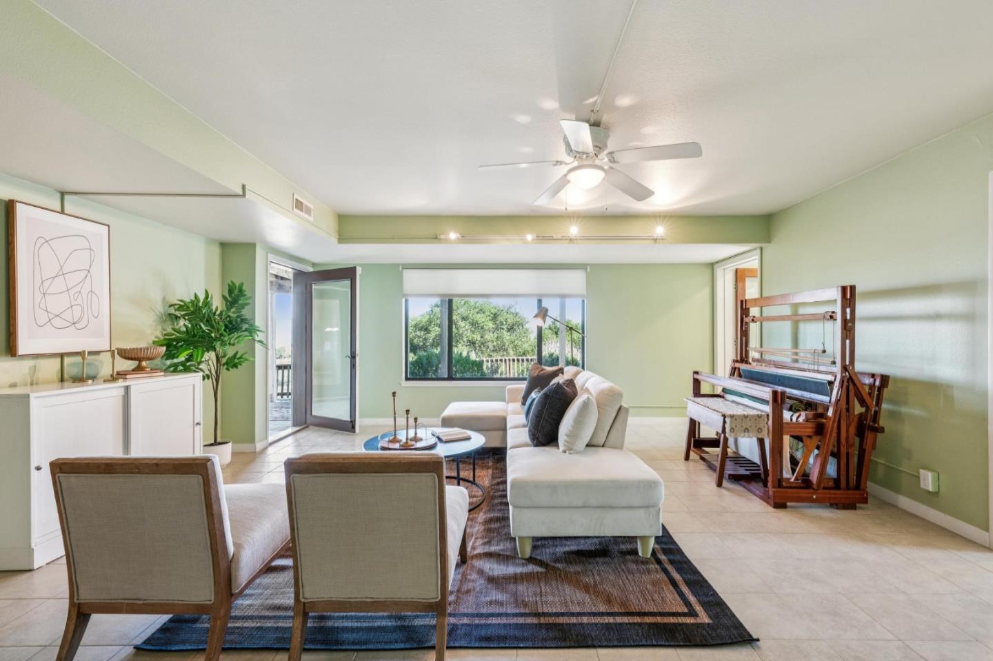 Detail Gallery Image 25 of 51 For 26245 Rinconada Dr, Carmel Valley,  CA 93924 - 4 Beds | 3/1 Baths