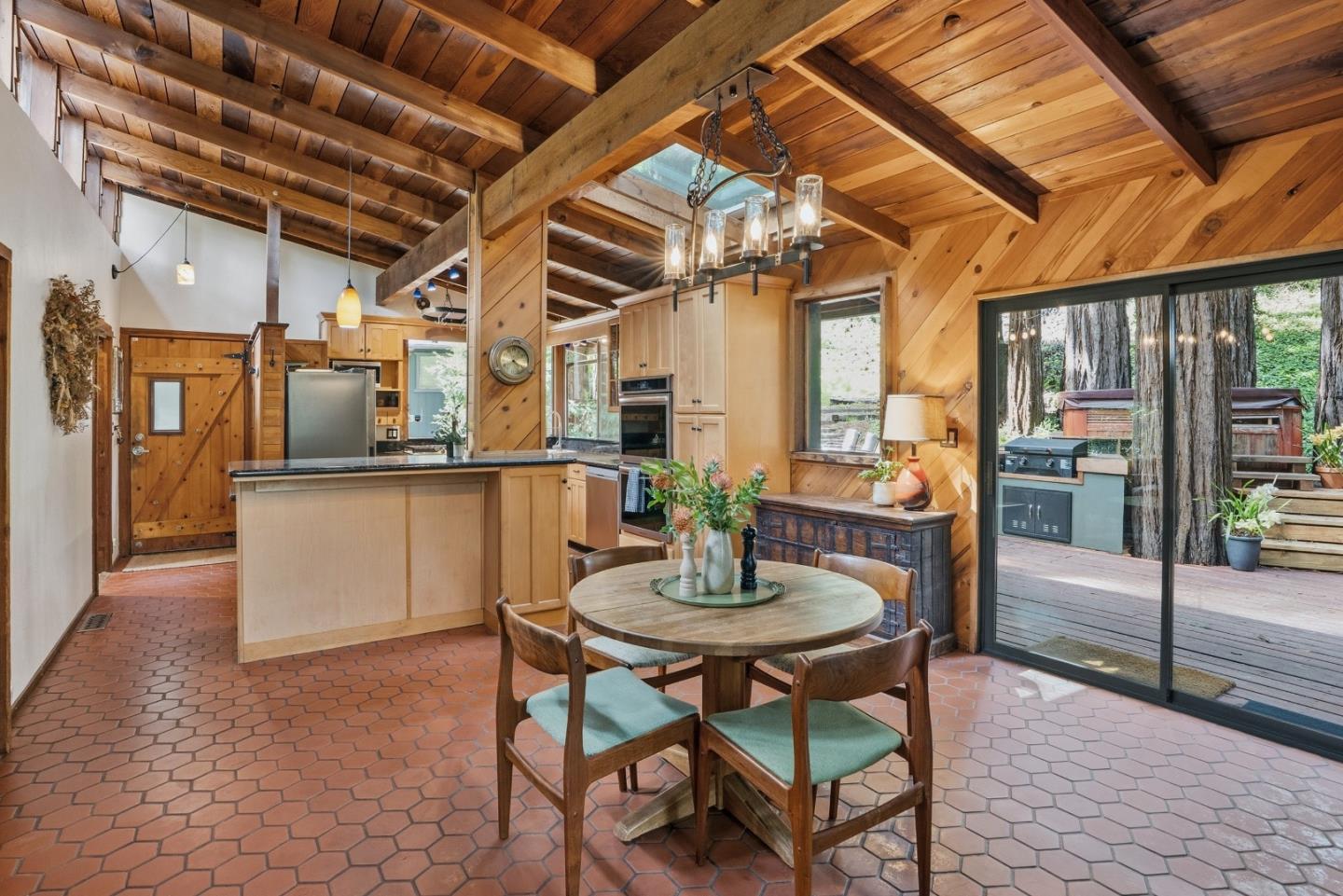 Detail Gallery Image 10 of 53 For 973 Forest Way, Brookdale,  CA 95007 - 2 Beds | 2 Baths