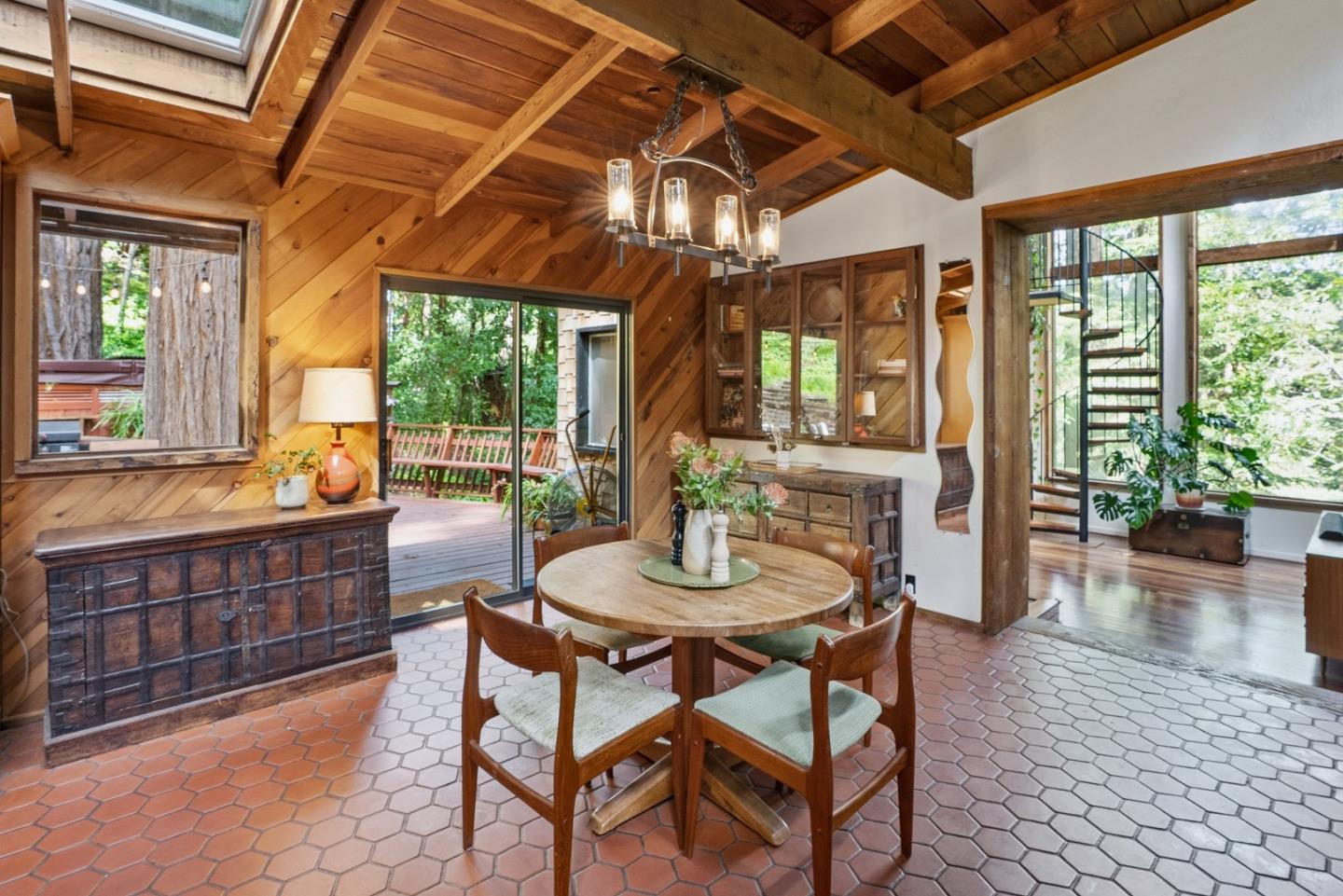 Detail Gallery Image 12 of 53 For 973 Forest Way, Brookdale,  CA 95007 - 2 Beds | 2 Baths