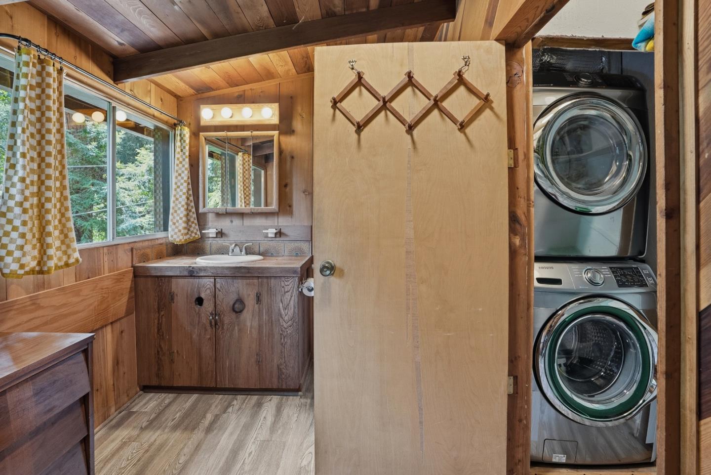 Detail Gallery Image 24 of 53 For 973 Forest Way, Brookdale,  CA 95007 - 2 Beds | 2 Baths