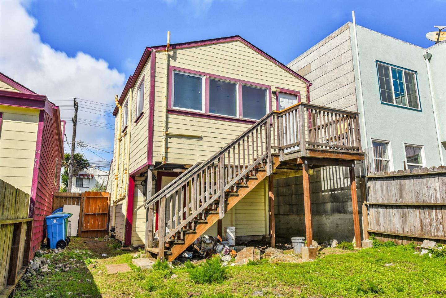 Detail Gallery Image 2 of 9 For 163 Peabody St, San Francisco,  CA 94134 - – Beds | – Baths