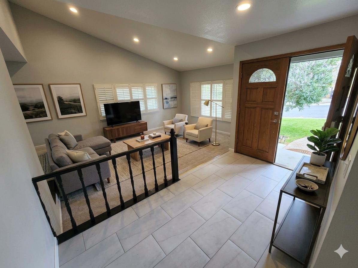 Detail Gallery Image 5 of 36 For 100 Yellowood Pl, Pittsburg,  CA 94565 - 4 Beds | 2/1 Baths